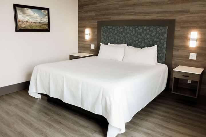 Room 108 of 174
