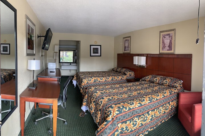 Night Inn