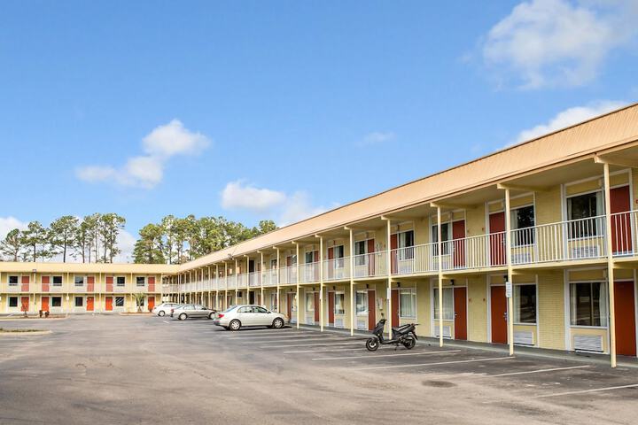 Hotel 3 of 16