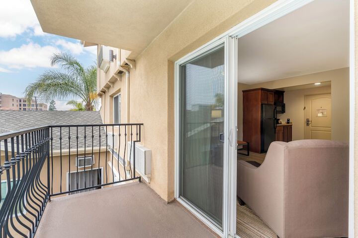 Comfort Inn Cockatoo near LAX Airport