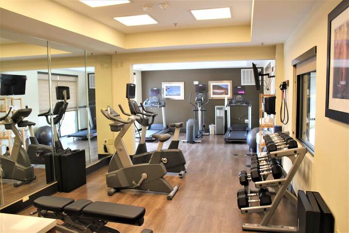 Holiday Inn Express & Suites Charlotte-Concord-I-85 by IHG