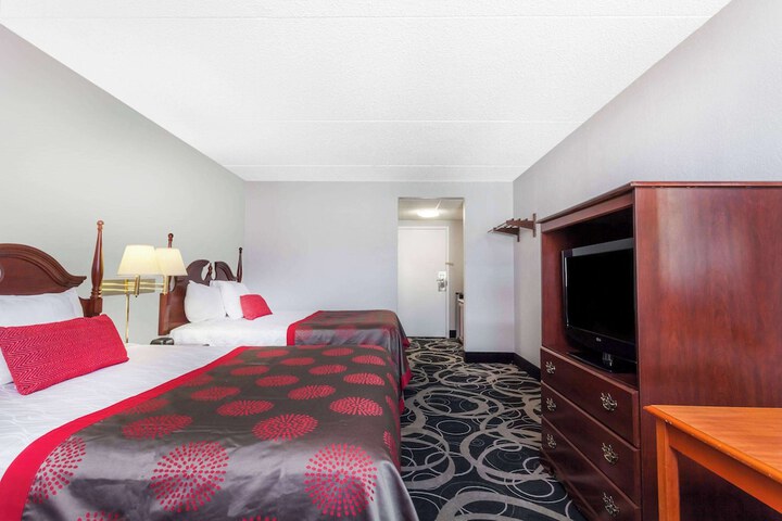 Room 14 of 39