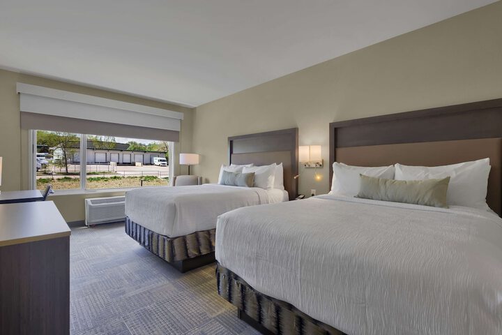 Room 40 of 52