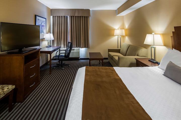 Room 19 of 37