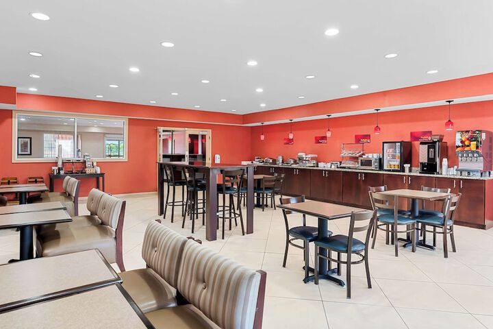 Best Western Plus Magee Inn & Suites