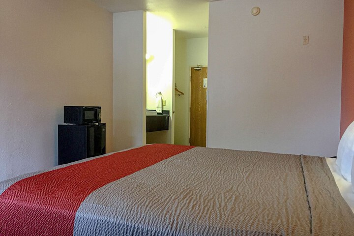 Motel 6 Woodway TX