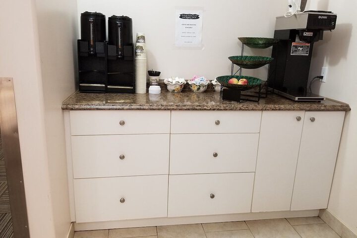 Breakfast/Coffee Service 38 of 41
