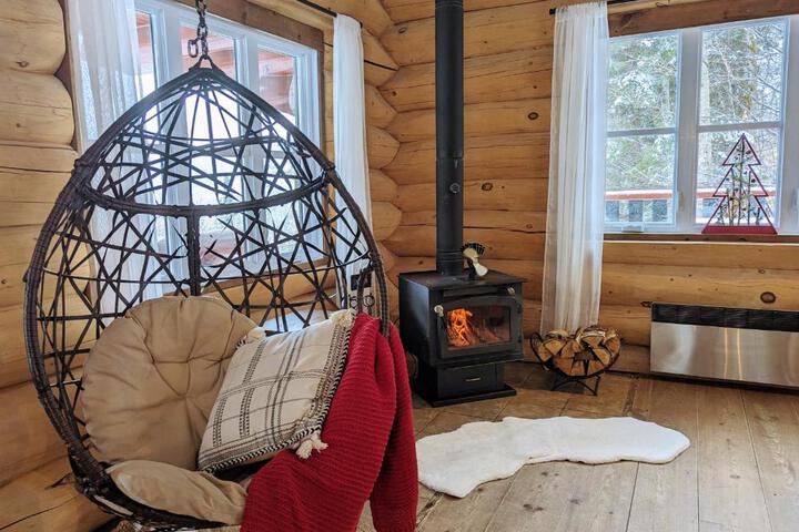 Breathtaking log house with HotTub - Winter paradise in Tremblant