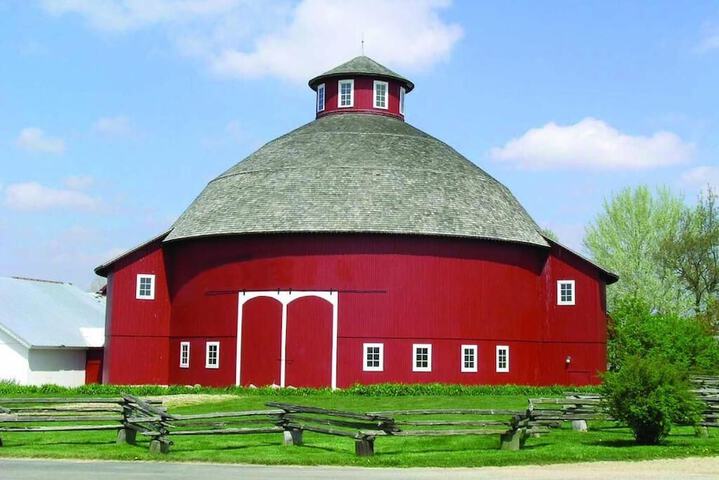 Amish Inn