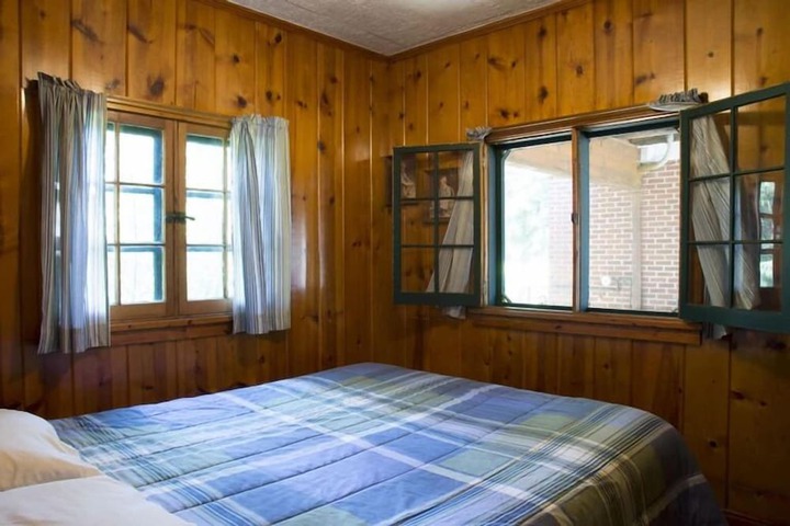 Room 60 of 96