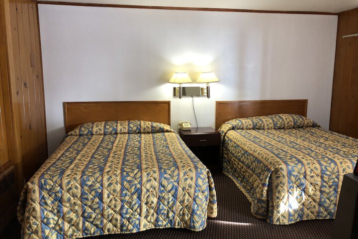 Sun N Snow Hotel