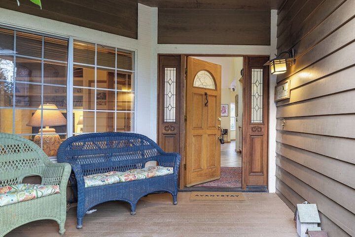 Valley of the Moon by Avantstay Tranquil Escape Large Yard w / Hot Tub & Fire Pit