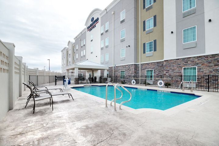Pool 9 of 54