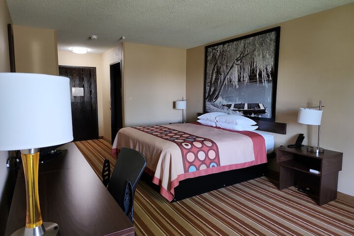Room 38 of 42