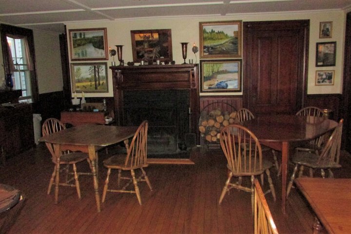Center Lovell Inn