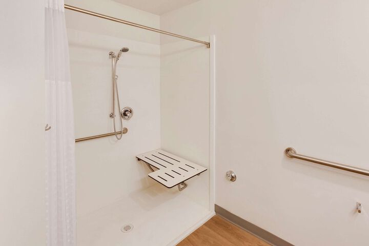 Room 20 of 23