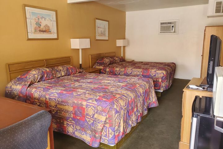 Room 7 of 37