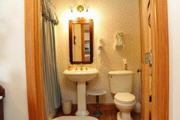 The Hurst House Bed and Breakfast
