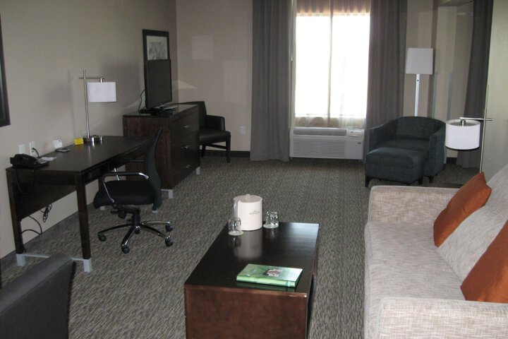Room 28 of 50