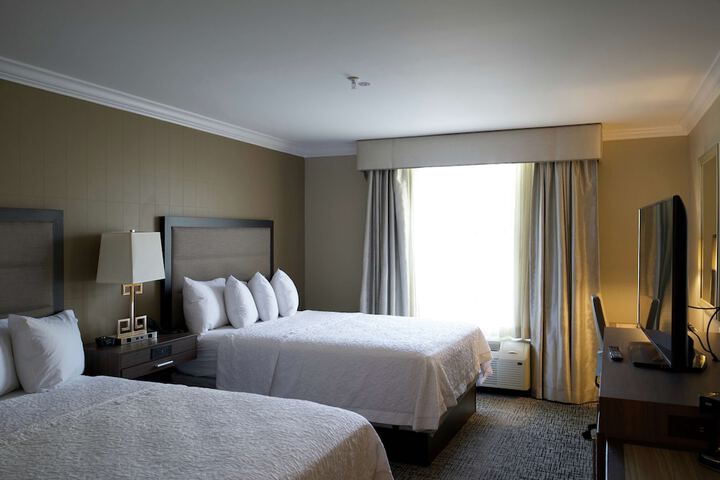 Room 60 of 82