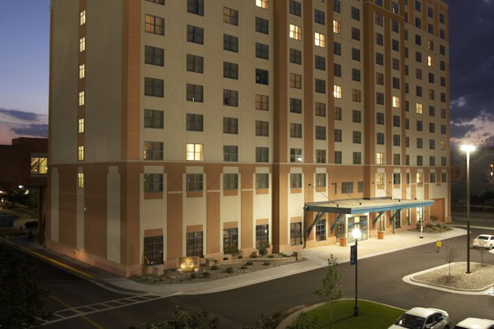 Isle Casino Hotel Bettendorf - a Caesars Rewards Destination