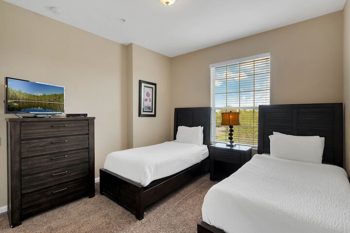 Room 55 of 120