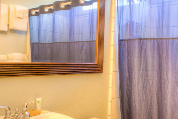 Room 22 of 62