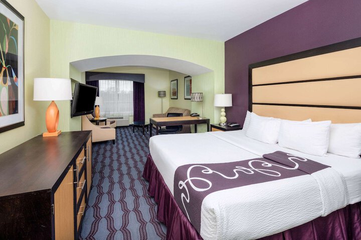 La Quinta Inn & Suites by Wyndham Hinesville - Fort Stewart