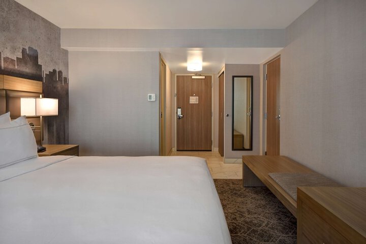 Room 51 of 71