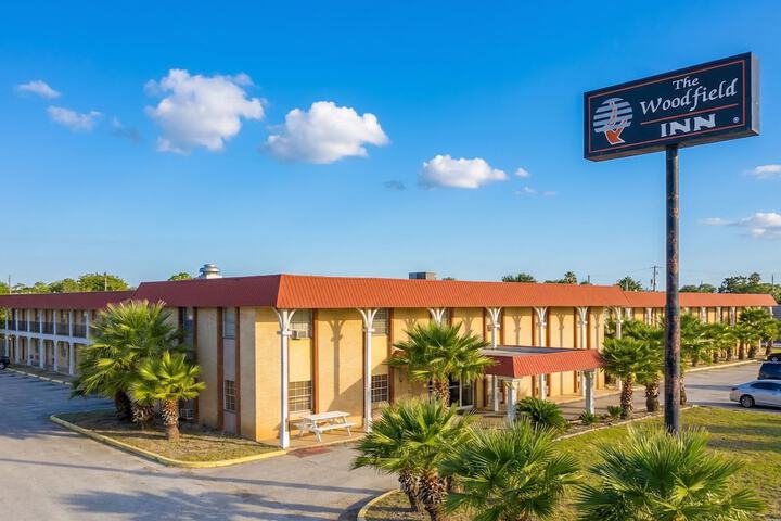 Woodfield Inn & Suites Hotel O Yoakum TX 111