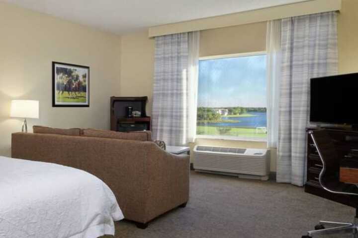 Room 12 of 36