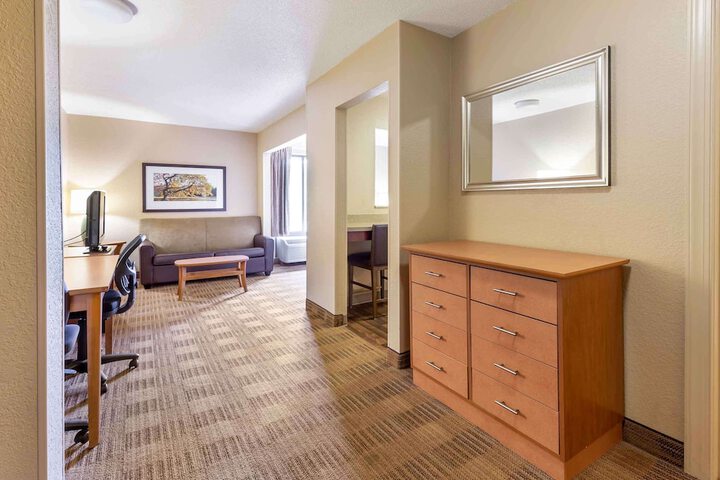 Room 12 of 29