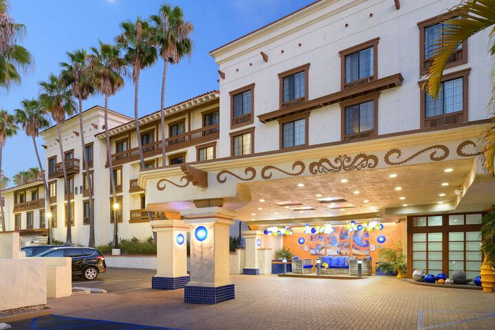 Hotel 3 of 56