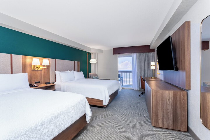 Holiday Inn & Suites Daytona Beach on the Ocean by IHG