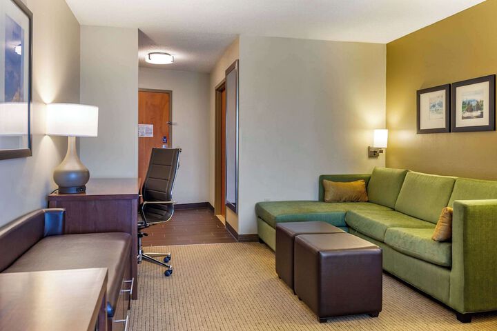 Room 22 of 34