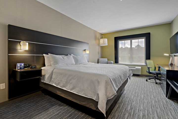 Room 26 of 52