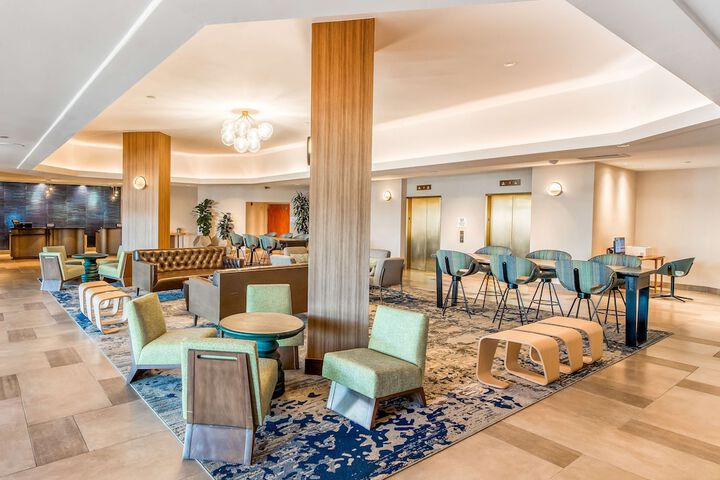 DoubleTree by Hilton Carson