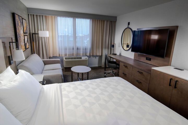 DoubleTree by Hilton Buena Park