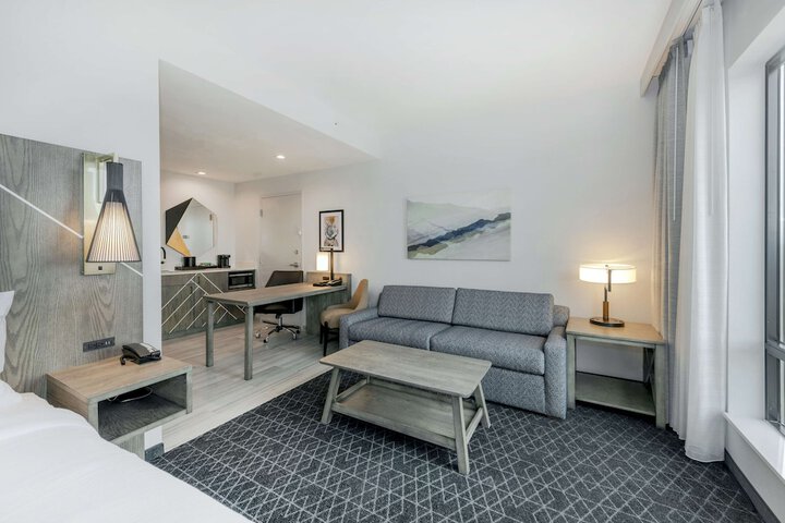 Room 54 of 85