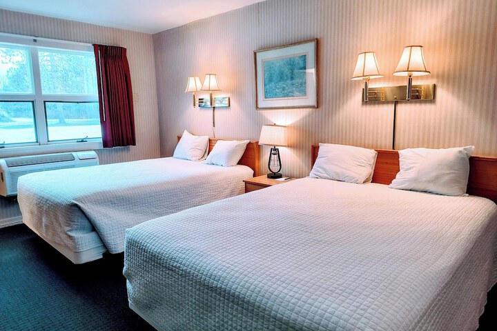 Room 11 of 27