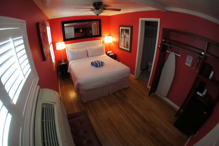Room 62 of 91