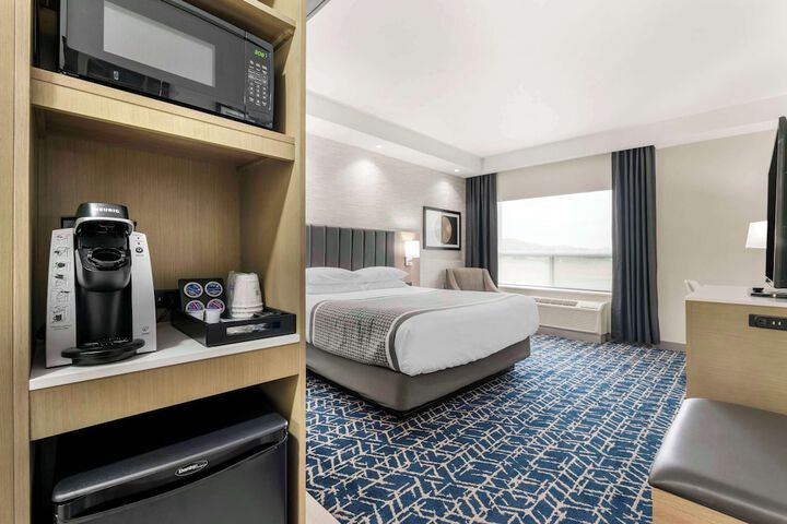 Best Western Premier Route 97 Vernon