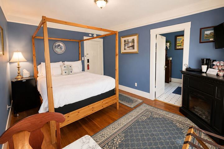 Glen Morey Country House B & B Inn