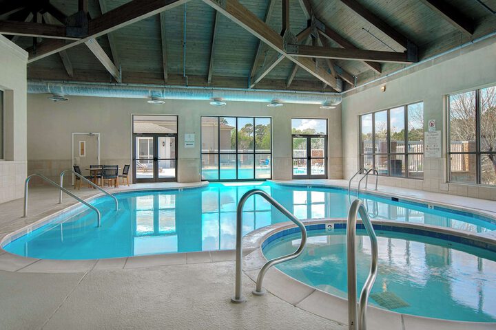 Pool 15 of 82
