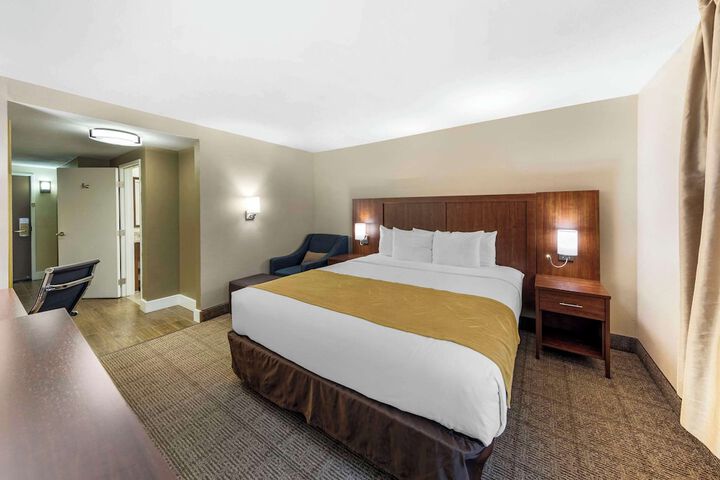 Room 34 of 44
