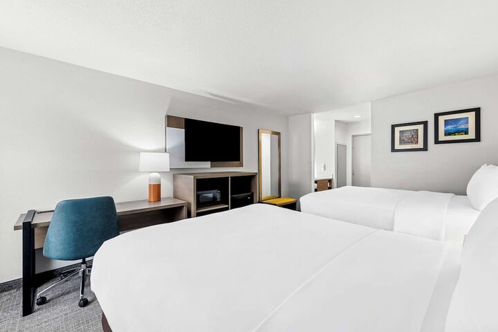 Room 40 of 47