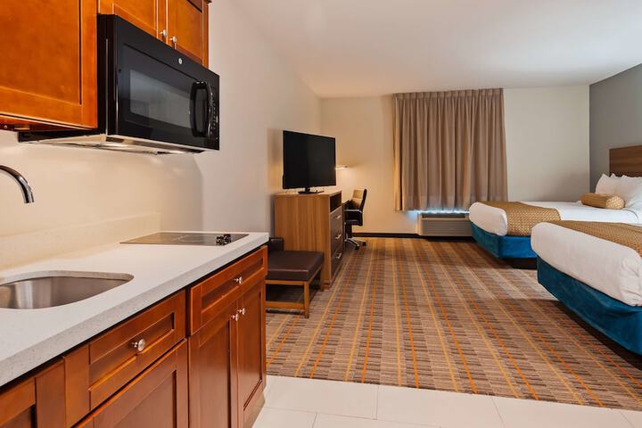 Room 9 of 27