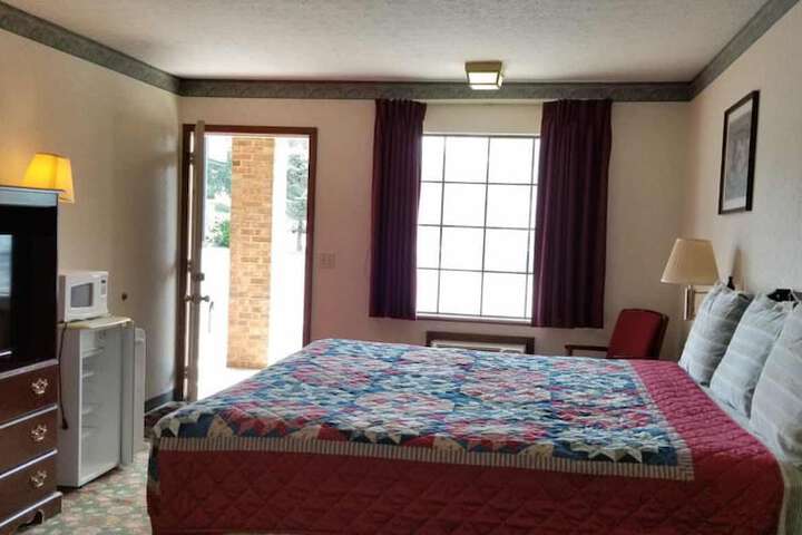 Room 45 of 86