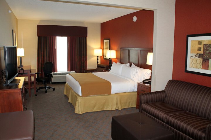 Room 7 of 30