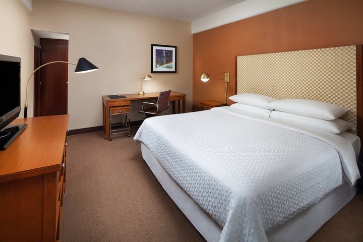 Room 44 of 67